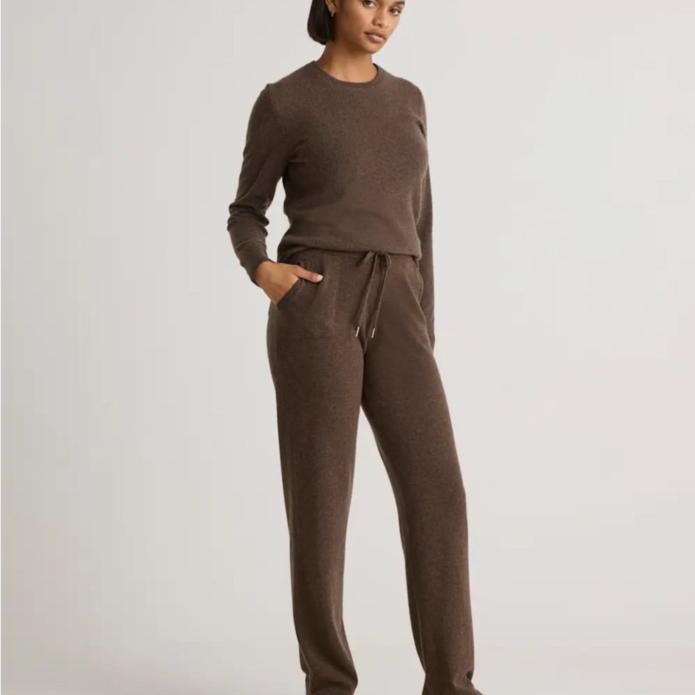 Quince Mongolian Cashmere Crewneck Sweater truffle brown size Sm never worn - Picture 7 of 7